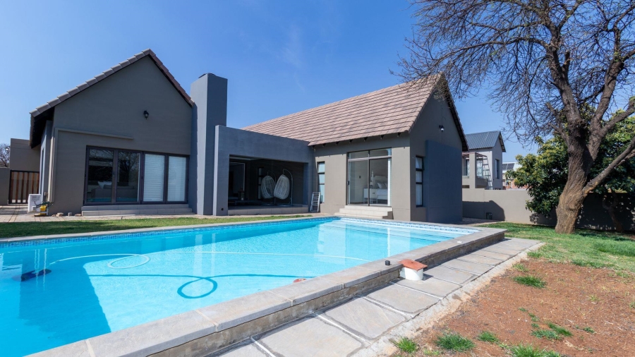 4 Bedroom Property for Sale in Leloko North West